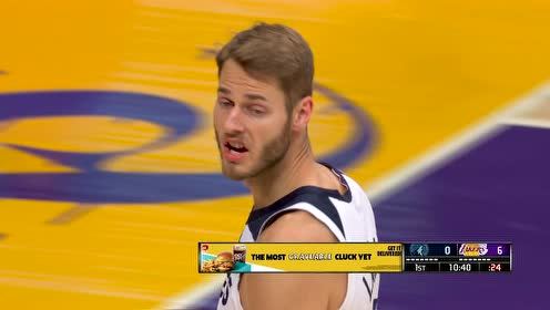 【NBA集錦】首發(fā)就是狀態(tài)好 庫茲馬開場連中三記高難三分還送了一個大帽