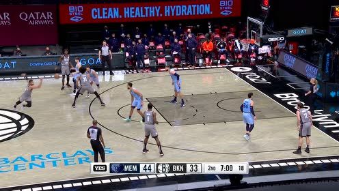 【NBA集錦】卡巴羅連中2記三分遠(yuǎn)投 勒維爾背后助攻哈里斯再射三分