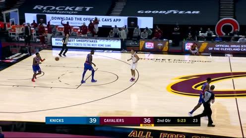 【NBA集錦】奧斯曼傳球吸引火力 小南斯勾手投射