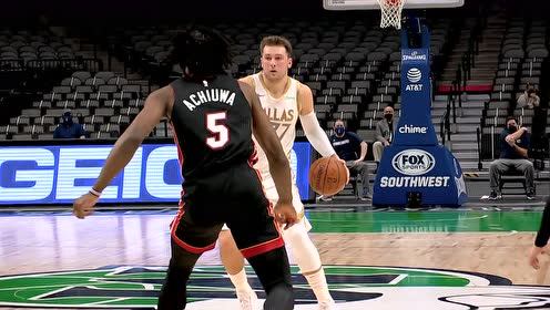 【NBA集錦】漢堡不是白吃的！東契奇見縫插針直殺籃下上籃反擊