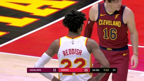 【NBA集锦】这波配合可以打满分!雷迪什极限救球助飞亨特三分拉弓射箭