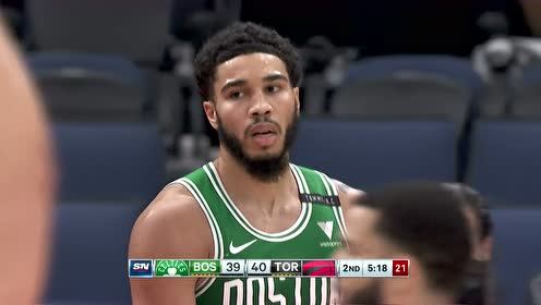 【NBA集錦】姜還是老的辣 塔圖姆外線高難度撤步三分殺人誅心