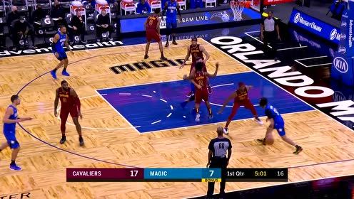 【NBA集锦】饿虎扑食! 德拉蒙德追身钉板大帽武切维奇