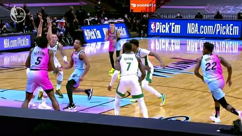 【NBA集錦】今天是助攻小能手 布拉德利鬼手妙傳助飛阿丘瓦灌籃取分