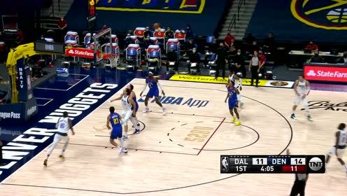 【NBA集锦】休想造次！史密斯追身大帽扇飞多齐尔