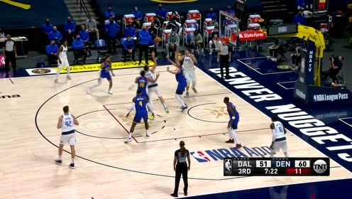 【NBA集锦】任你怎么防！东契奇遭三人包夹小手一抖制导博扬拔起暴扣