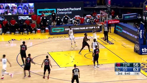 【NBA集錦】庫(kù)有引力帶開防守 維金斯乘虛而入吃餅扣籃