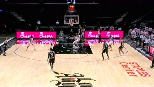【NBA集錦】這樣的配合誰有解？泡椒輸送遠程炮彈小卡不講理空接得分
