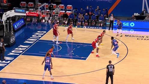 【NBA集锦】兰德尔翻身后仰 高难度出手美轮美奂