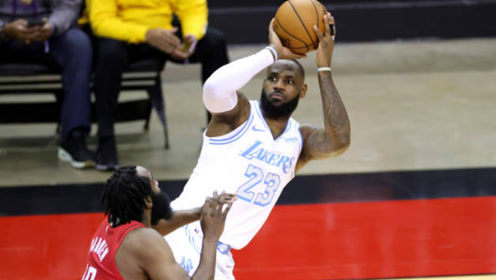 【NBA集錦】詹姆斯vs火箭集錦 18+7+7開場(chǎng)就有飛身暴扣