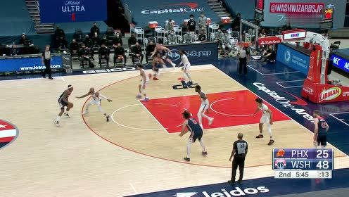 【NBA集錦】教科書級別 比爾攻防轉(zhuǎn)換一對一點腕打成2+1