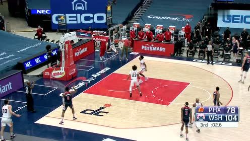 【NBA集錦】空中舞蹈藝術(shù)家！比爾閃轉(zhuǎn)騰挪躲開封蓋拉桿上籃