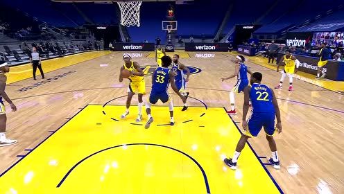 【NBA集錦】特納鬼步過人戲耍懷斯曼 中距離拋投輕松寫意