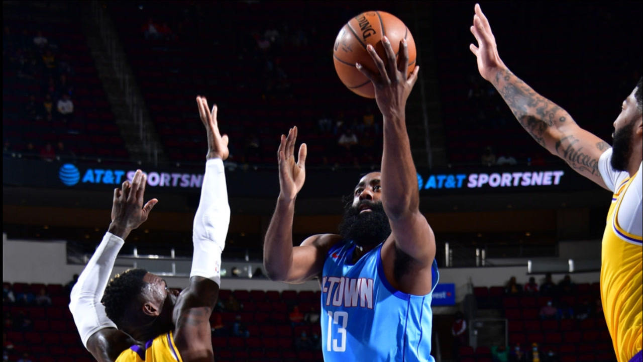 【NBA集锦】太懒了！哈登打球像饭后散步 连吃三大帽 防守用眼神 手指都不动一下