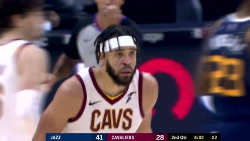 【NBA集錦】這就是身體天賦！ 麥基滯空補扣太輕松