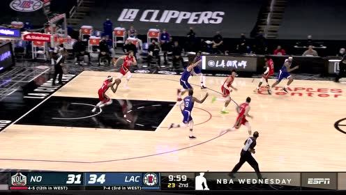 【NBA集锦】大个子超强灵活性 海耶斯超级三大步暴力灌篮