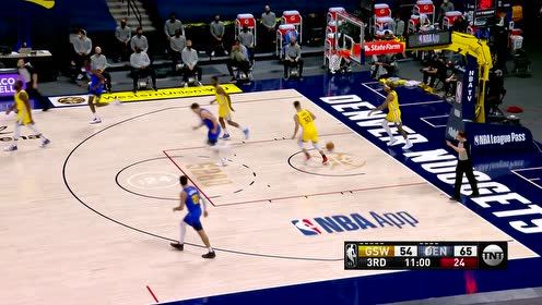 【NBA集锦】篮下擎天柱 约老师单手要球高举高打