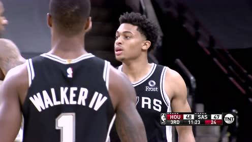 【NBA集錦】德羅贊急停虛晃暗送餅 助隊友強勢打進2+1