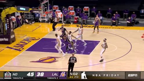 【NBA集錦】展眉連線來(lái)了 詹姆斯沖擊籃下2+1得手