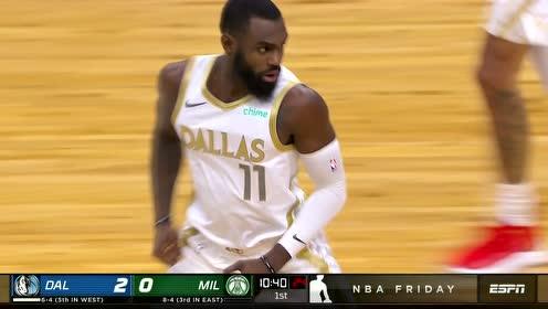 【NBA集锦】视防守如无物 东七七妙传助攻史密斯轻松上篮