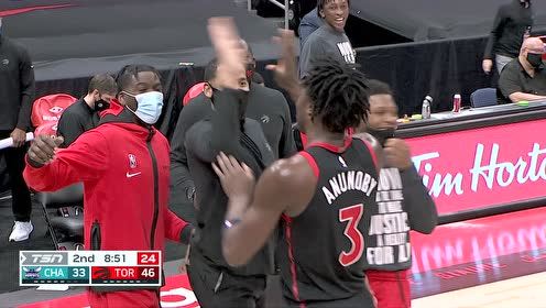 【NBA集锦】天空才是他的极限！ 阿奴诺比拉杆反扣太潇洒