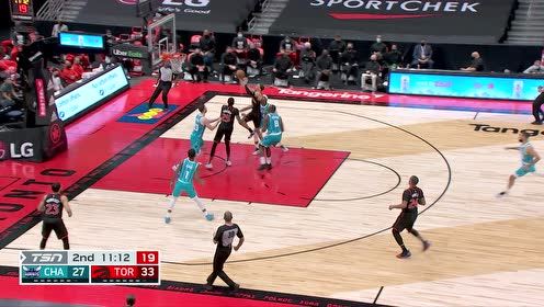 【NBA集锦】阿奴诺比暴力补扣太嚣张 比永博追身钉板大帽给予回应