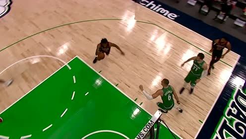 【NBA集锦】公牛打出连续配合 团队篮球进攻行云流水