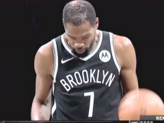 【NBA集錦】杜蘭特的頂級變向回來了！大幅crossover晃飛米德爾頓