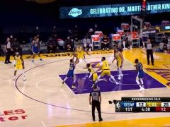 【NBA集锦】还敢质疑我？！施罗德1v2突破上篮打得怀斯曼没脾气