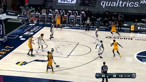 【NBA集锦】这冲击力谁扛得住啊! 米切尔超快第一步过人打进2+1