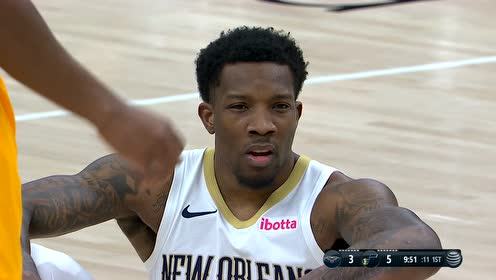 【NBA集锦】火力全开! 米切尔里突外投连得5分
