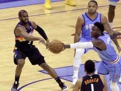NBA精彩图片：常规赛保罗里程碑，艾顿26+17，太阳力克火箭