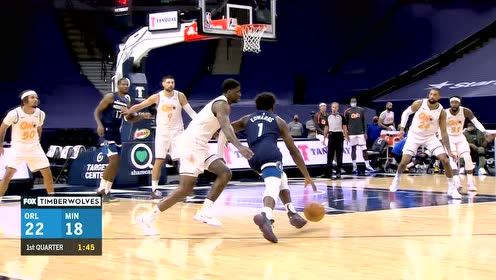 【NBA集锦】身体素质简直逆天! 状元郎爱德华兹残暴隔扣武切维奇
