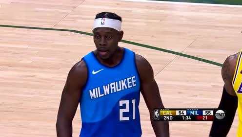 【NBA集锦】这球该算谁进？霍勒迪争抢太积极却送乌龙挑篮
