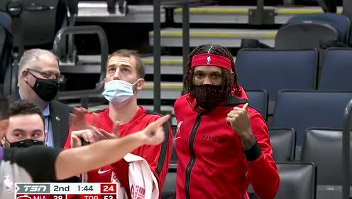 【NBA集錦】看得太過癮！猛龍遮天大帽+空接暴扣錘爆熱火防線
