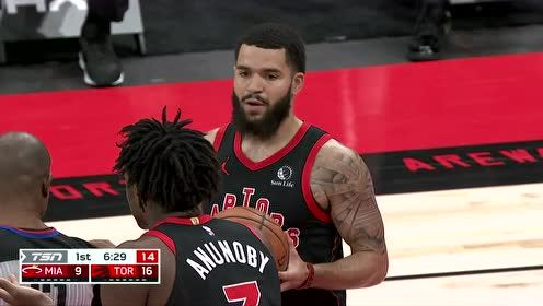 【NBA集錦】范弗利特眼疾手快擊地妙傳 鮑威爾行進(jìn)間接球上籃完成反擊