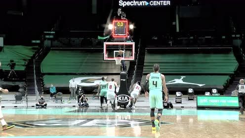 【NBA集锦】拉文鬼手一掏抢断格拉汉姆 泰迪斯杨无视追防大步流星压哨上篮