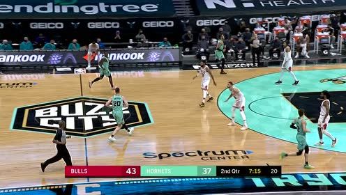 【NBA集锦】说来就来!比永博递手三球直奔罚球线抛投出手