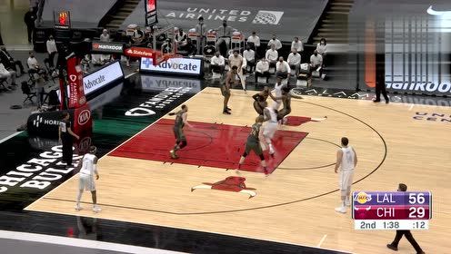 【NBA集錦】五佳球和五大囧就在一念之間 詹姆斯空中戰(zhàn)斧尷尬扣飛