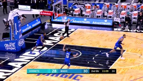 【NBA集錦】剛才從我面前飛過去的是個(gè)球嗎？這也太快了！