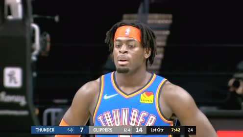 【NBA集锦】他的进攻不可阻挡 莱昂纳德半场狂砍21分合集