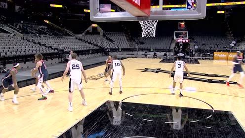 【NBA集錦】直接目送！魯濱遜三分線空接妙傳比爾籃下埋伏得手