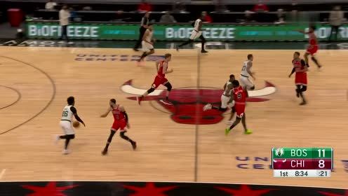 【NBA集錦】這可能就是頂級前鋒吧 塔圖姆連中三元外加遮天大帽