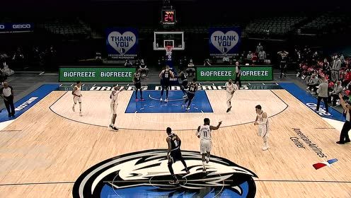 【NBA集锦】燃炸全场！东契奇四分卫长传助攻哈达威云霄暴扣挂筐