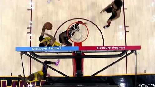 【NBA集锦】这就是联盟前二的实力 浓眉送血帽+詹姆斯坦克突破