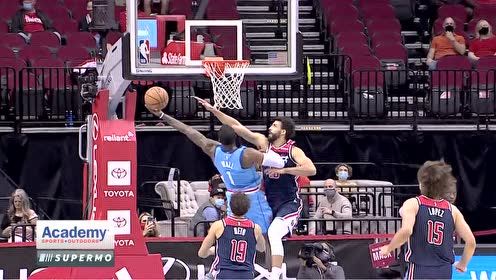 【NBA集锦】人类上篮精华!沃尔背后回环过掉内托空中变向上篮