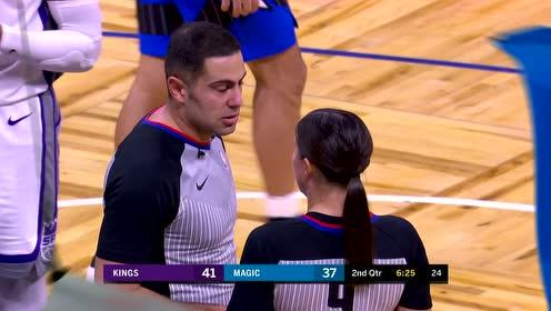 【NBA集锦】光脚不怕穿鞋！霍姆斯单枪匹马欧洲步上篮造杀伤