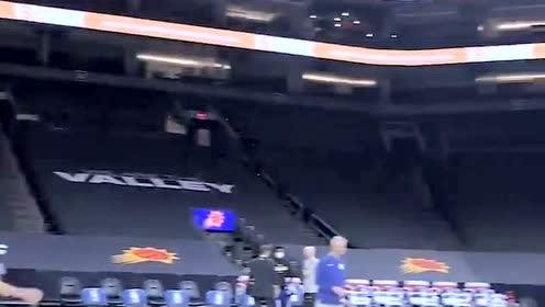 【NBA集錦】常規(guī)操作！庫(kù)里賽前l(fā)ogo連中3個(gè)試手感