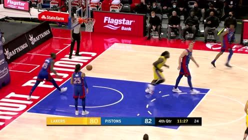 【NBA集锦】詹姆斯做饼直塞篮下 哈雷尔篮下暴起双手虐筐