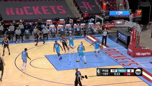 【NBA集锦】手感炸裂！利拉德首节连珠炮摄砍下13分担当最猛火力点